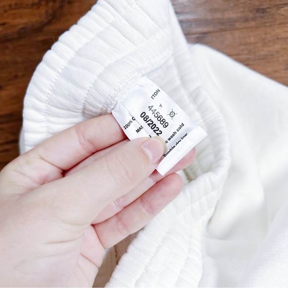 Outdoor Voices • Nimbus Sweatpant jogger pants Vanilla organic cotton terry knit - Picture 8 of 14